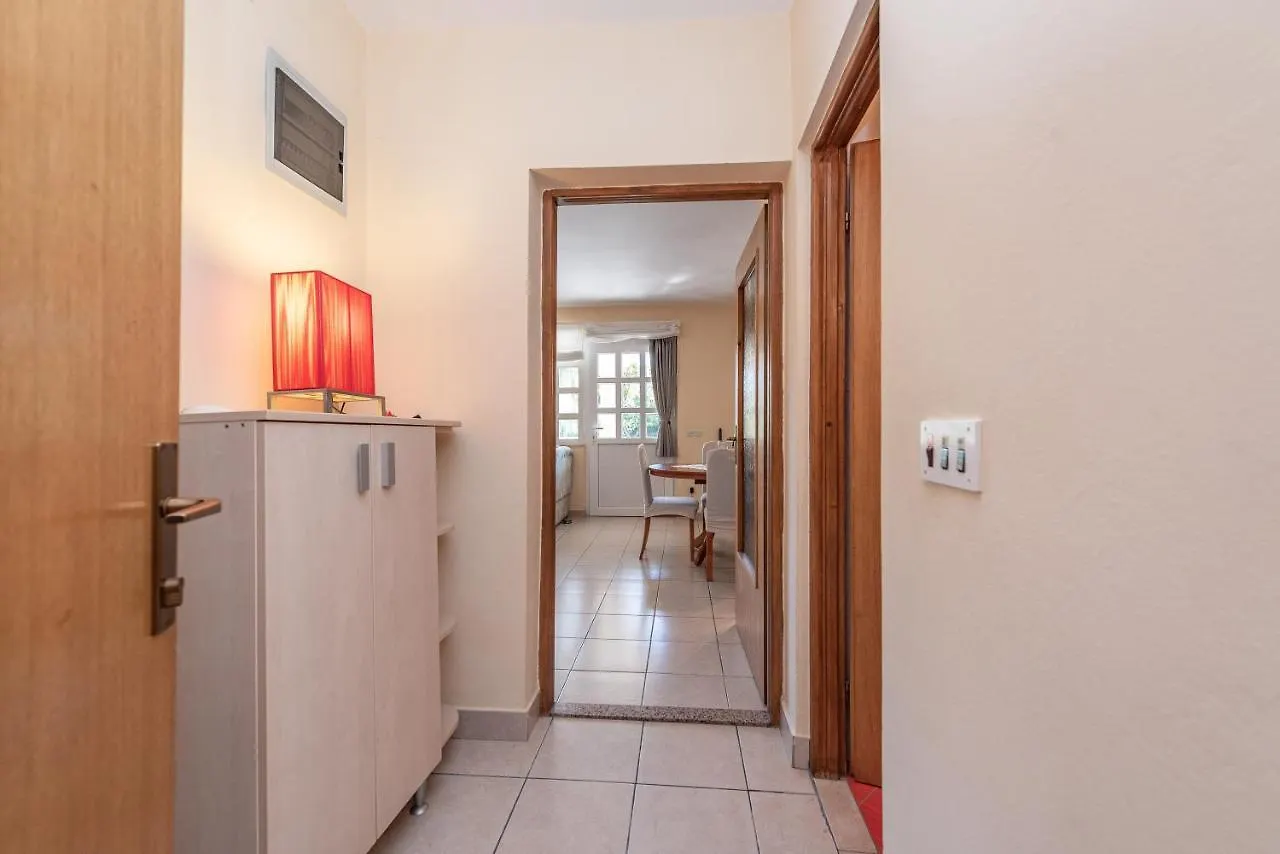 Apartment Apartmani Merica Pakostane